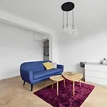Charming Aprtment With Balcony - Buttes Chaumont