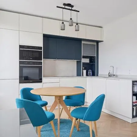 Appartamento Charming Aprtment With Balcony - Buttes Chaumont